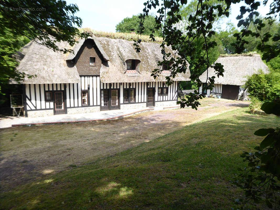 Maison à PONT-L&#039;EVEQUE