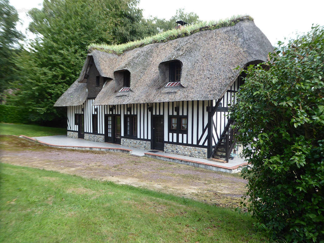 Maison à PONT-L&#039;EVEQUE