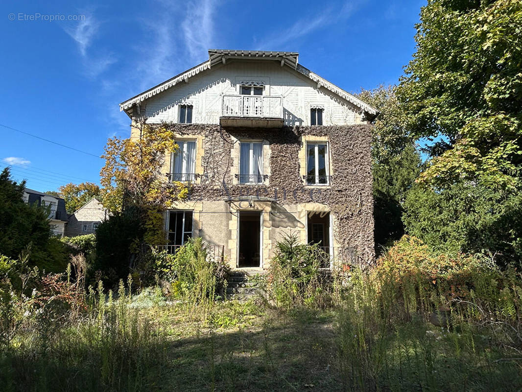 Maison à CHANTILLY