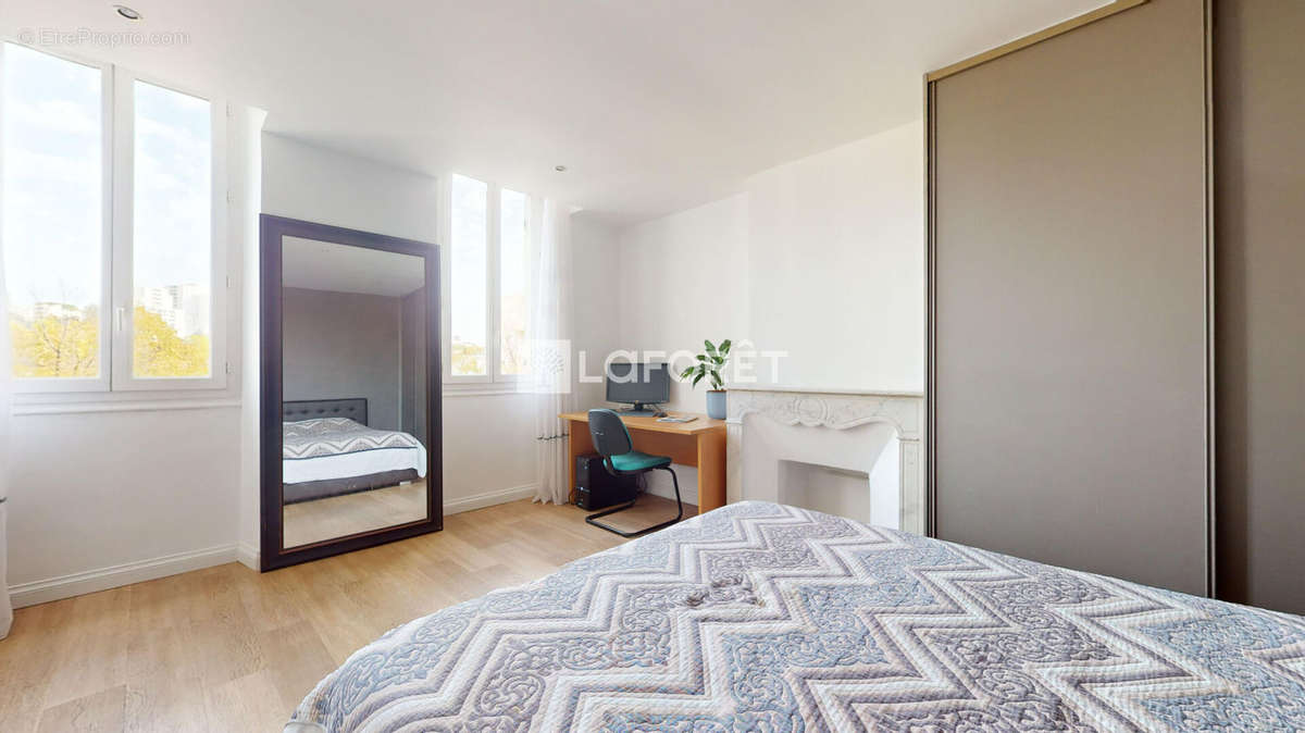 Appartement à MARSEILLE-13E