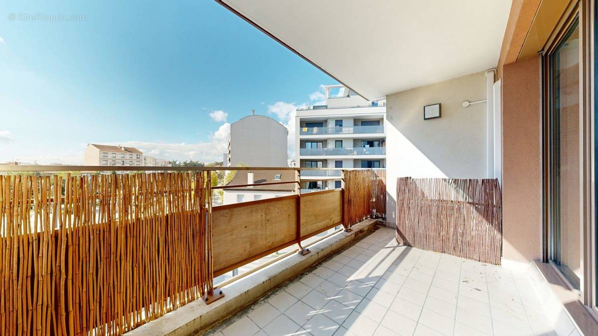 Appartement à VILLEURBANNE