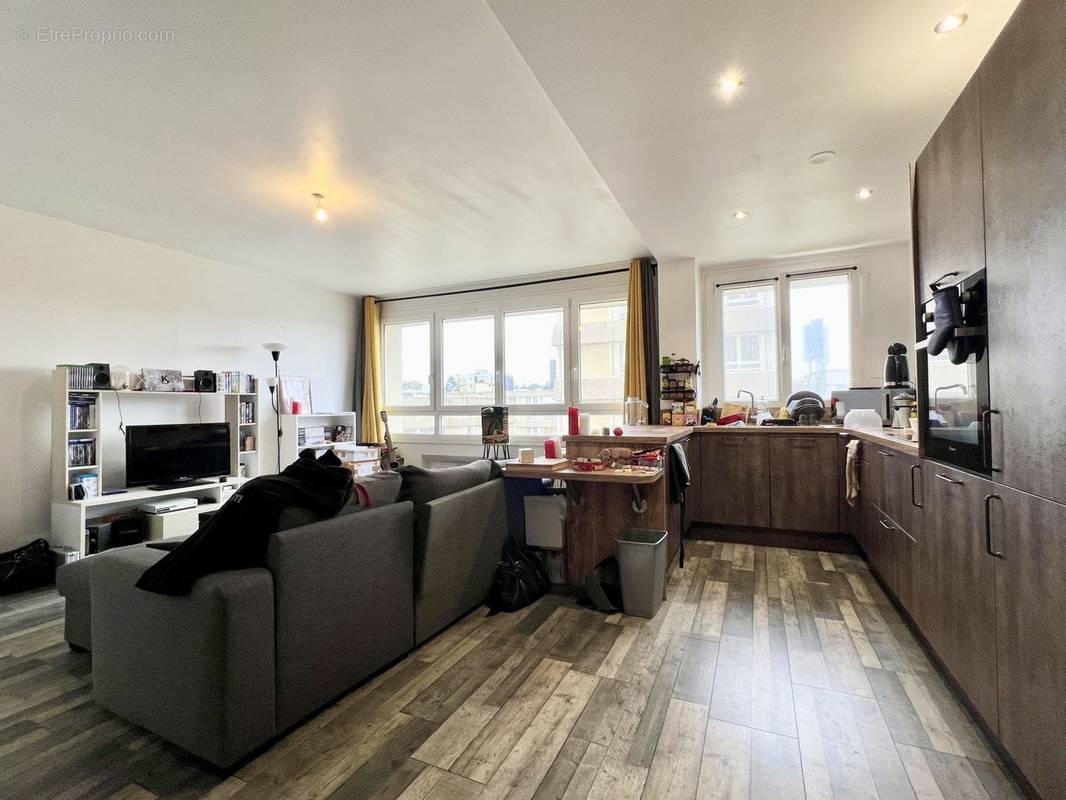 Appartement à HEROUVILLE-SAINT-CLAIR