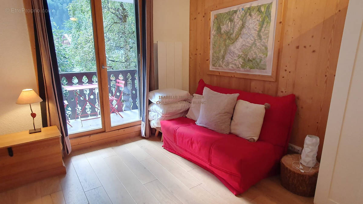 Séjour / studio à vendre Chamonix  - Appartement à CHAMONIX-MONT-BLANC