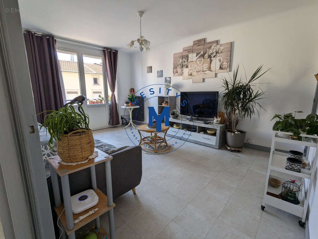 Appartement à SAINT-CHAMOND