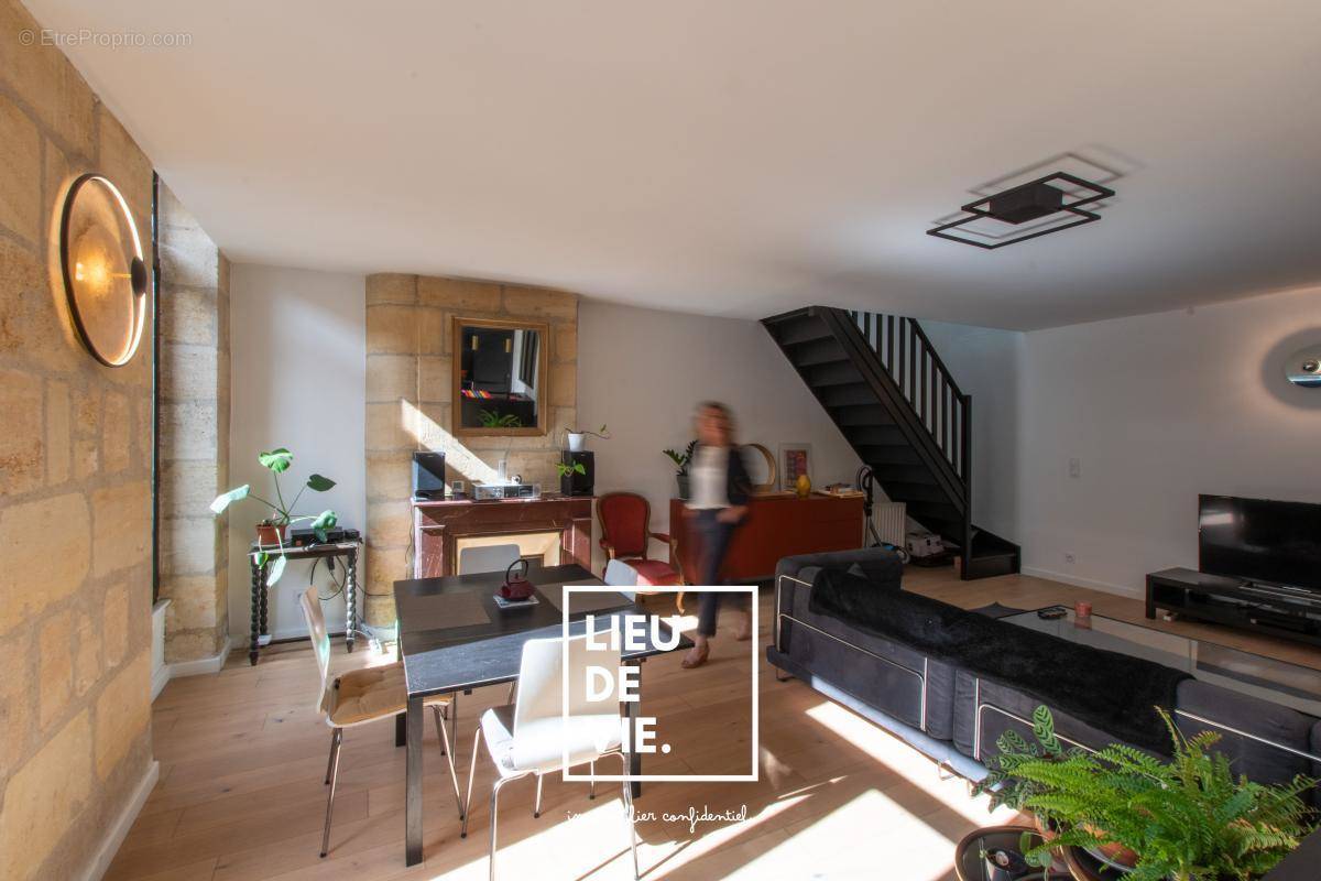 Appartement à BORDEAUX