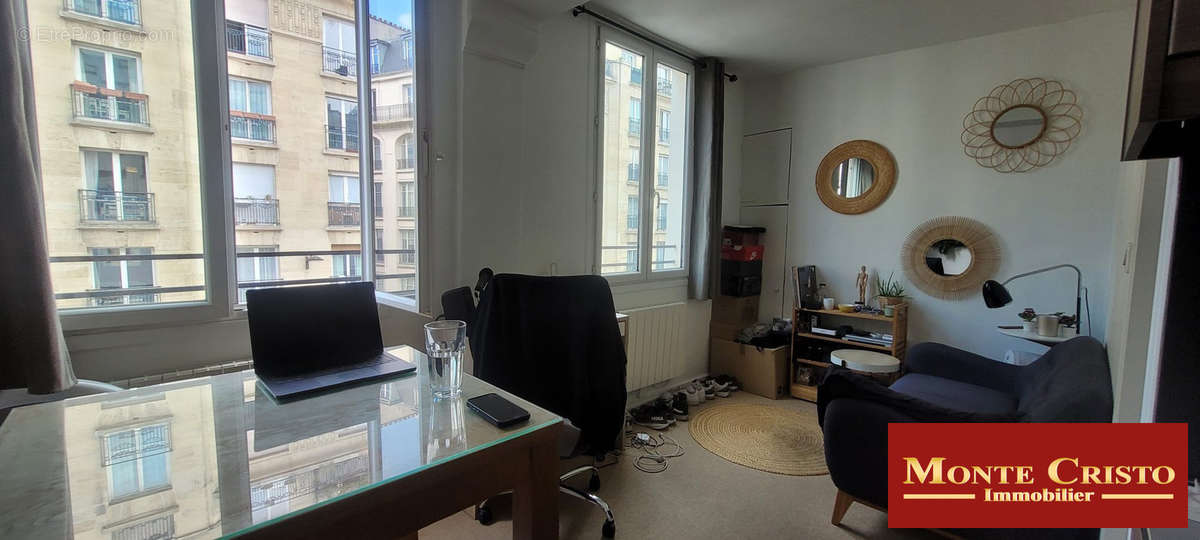 Appartement à PARIS-3E