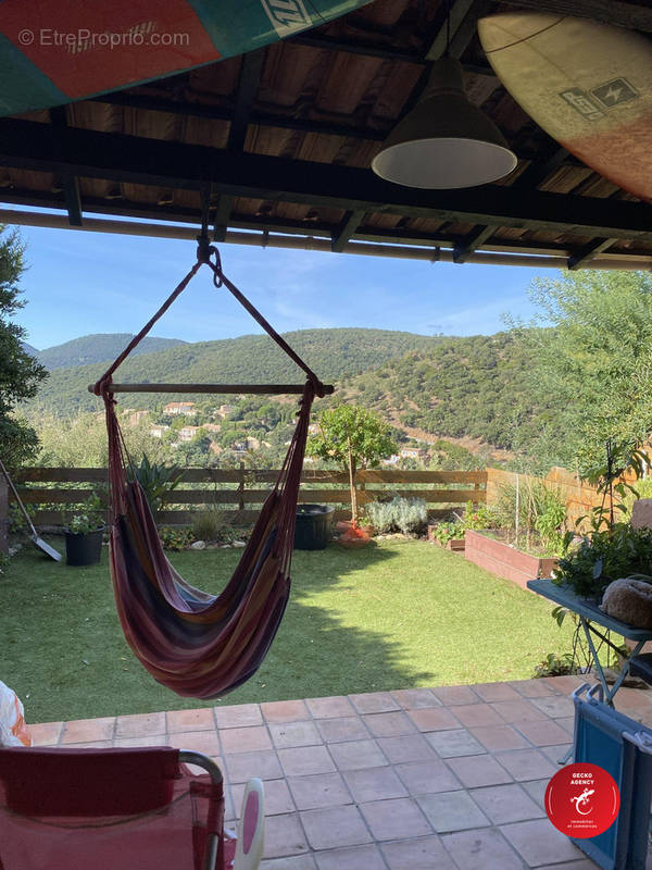 Terrasse de 17m² - Appartement à LA CROIX-VALMER