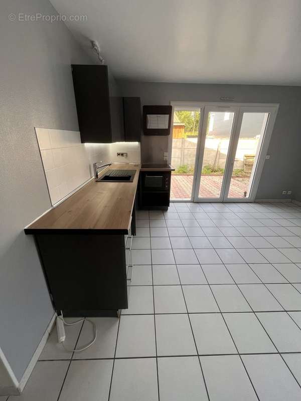 Appartement à ARES