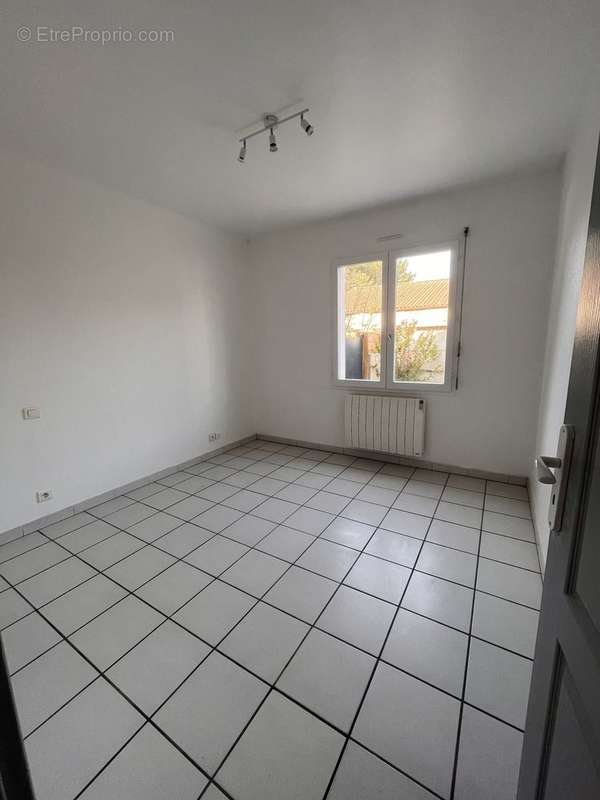 Appartement à ARES