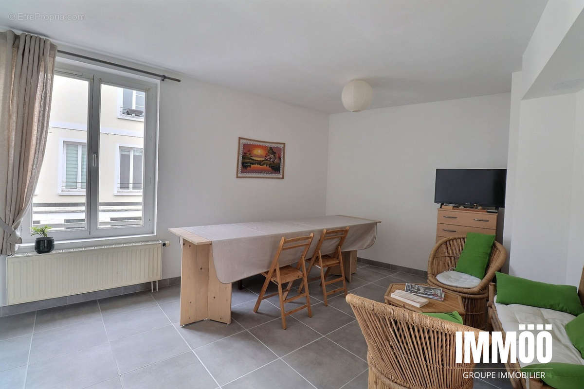 Appartement à MONTVILLE