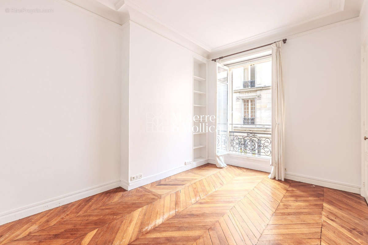 Appartement à PARIS-6E