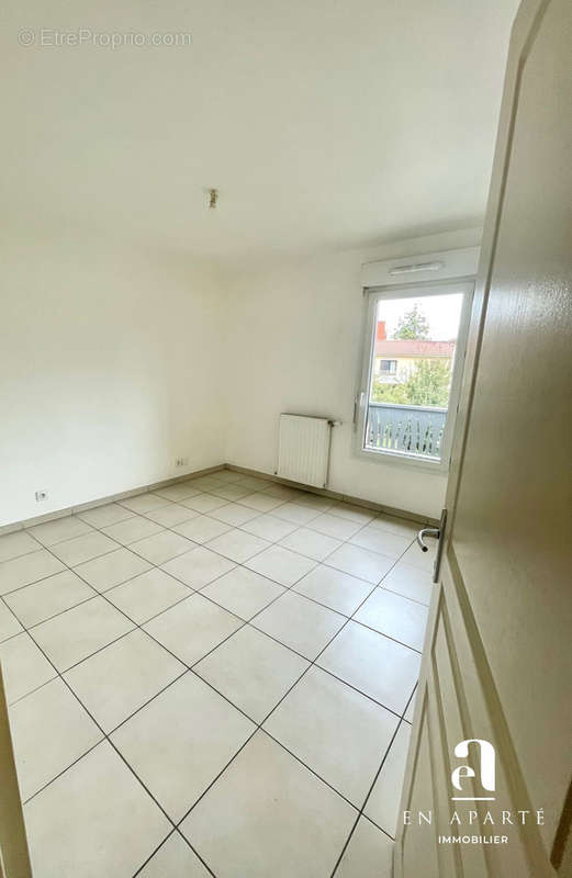 Appartement à NEUVILLE-SUR-SAONE