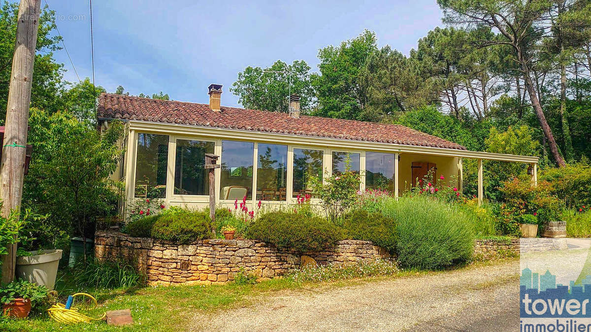 Maison à MONTCABRIER