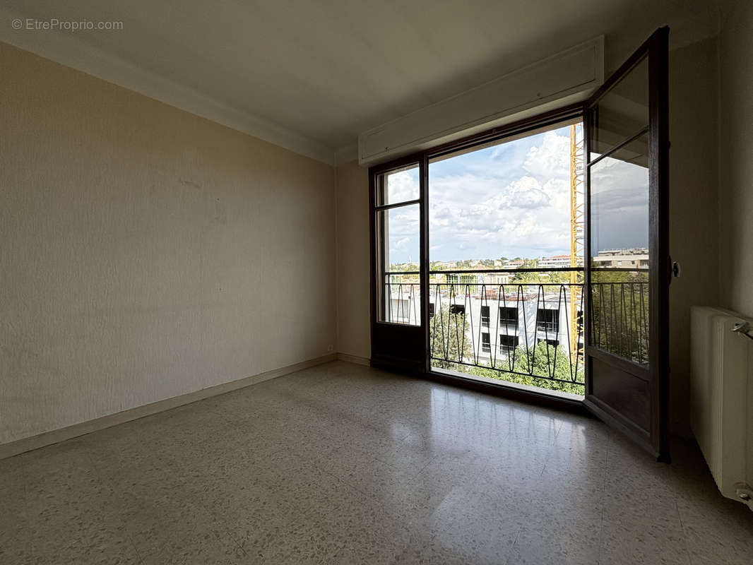 Appartement à MARSEILLE-12E