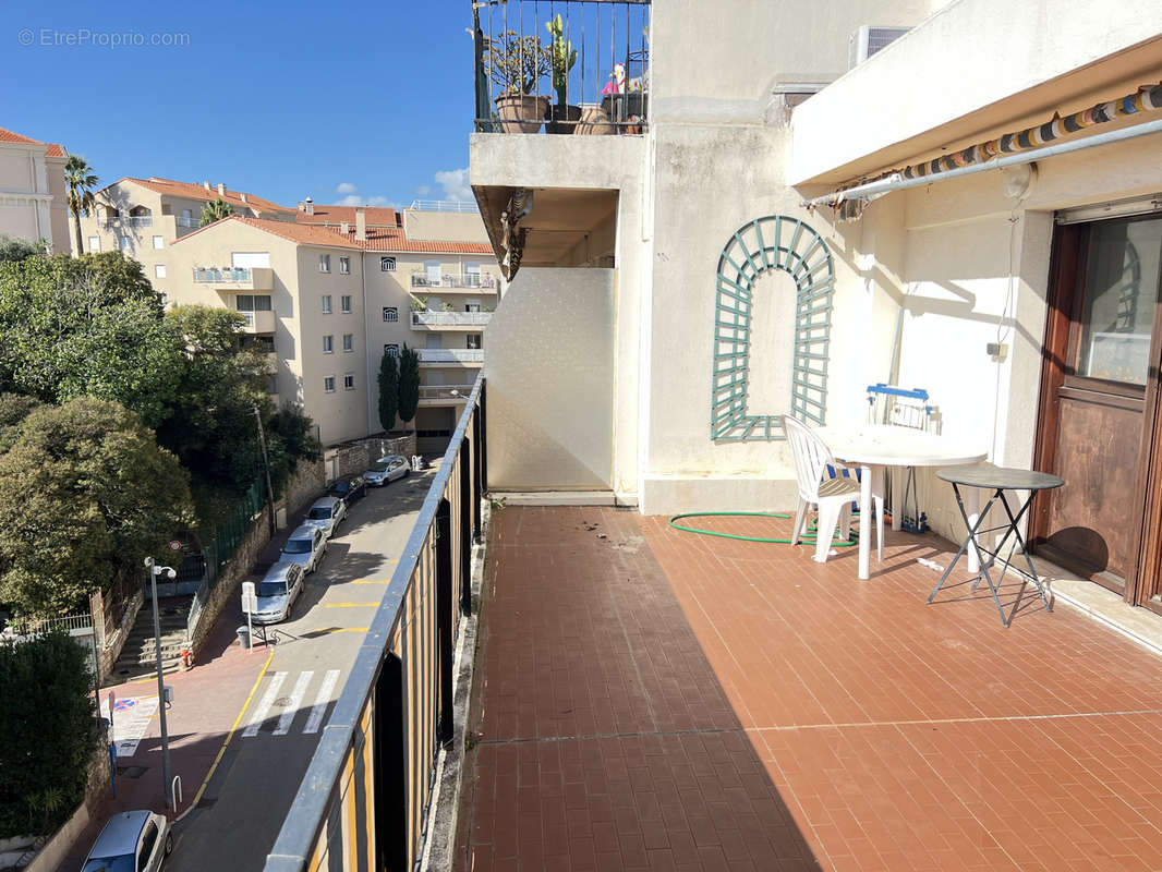 Appartement à CANNES