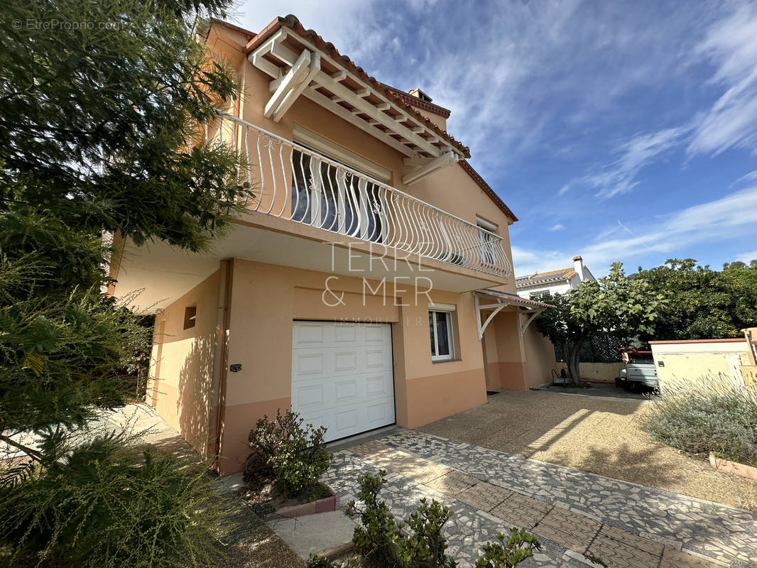 Maison à SAINT-CYPRIEN