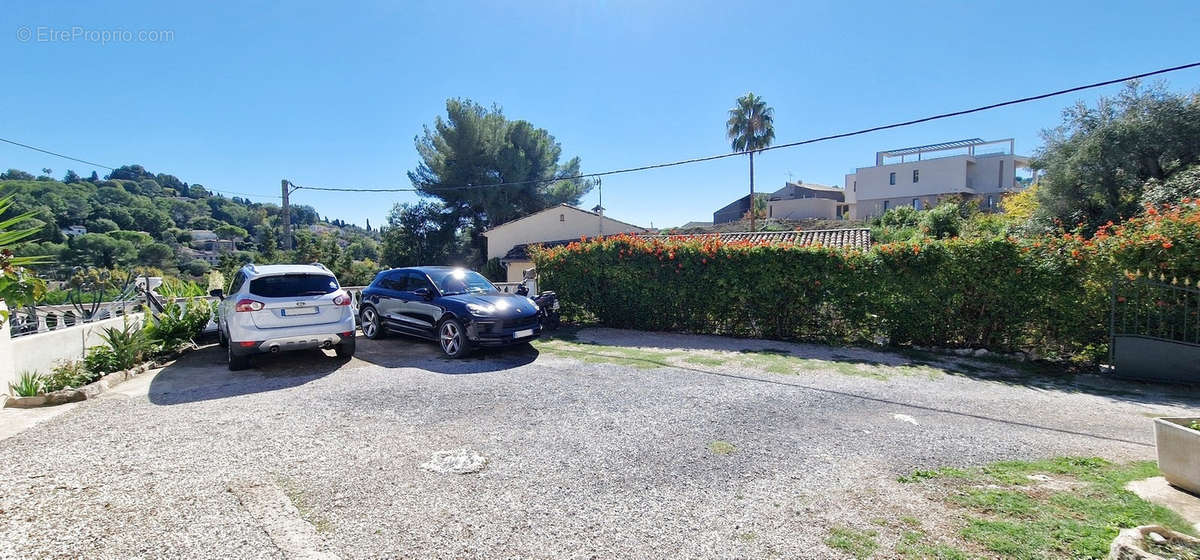 Maison à MOUGINS