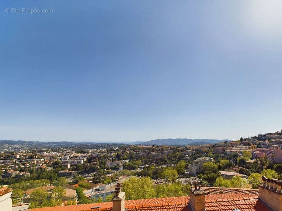 Appartement à GRASSE