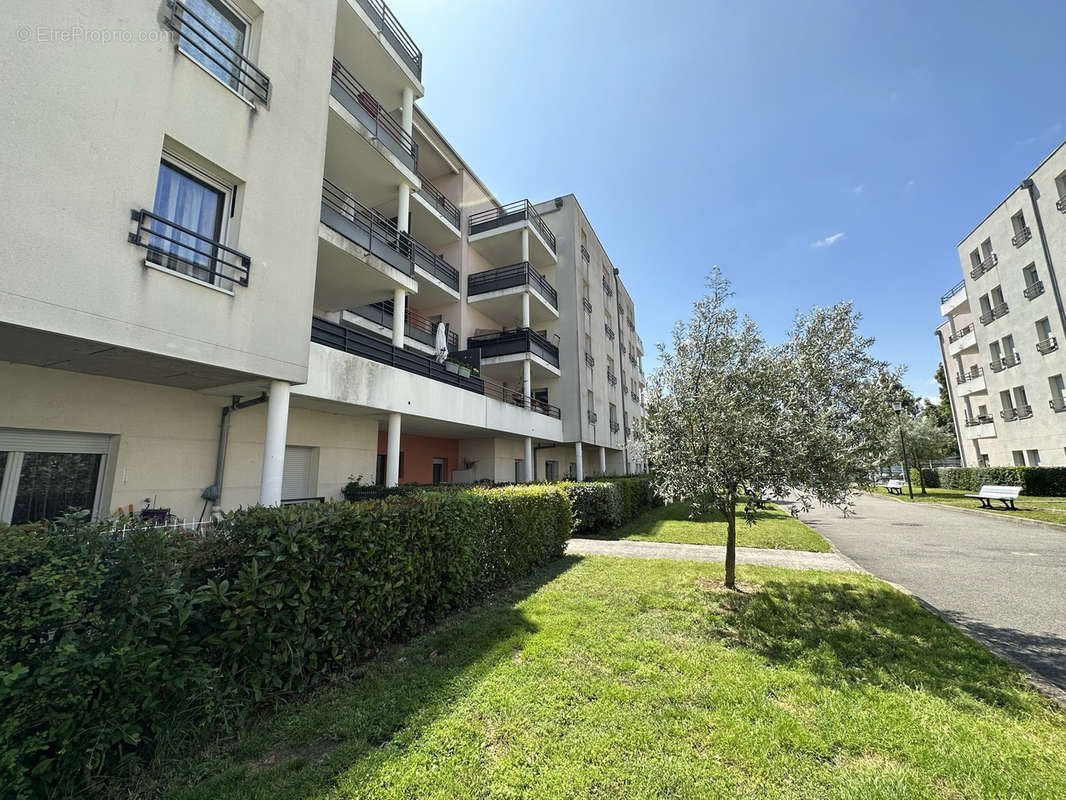 Appartement à CORNEBARRIEU