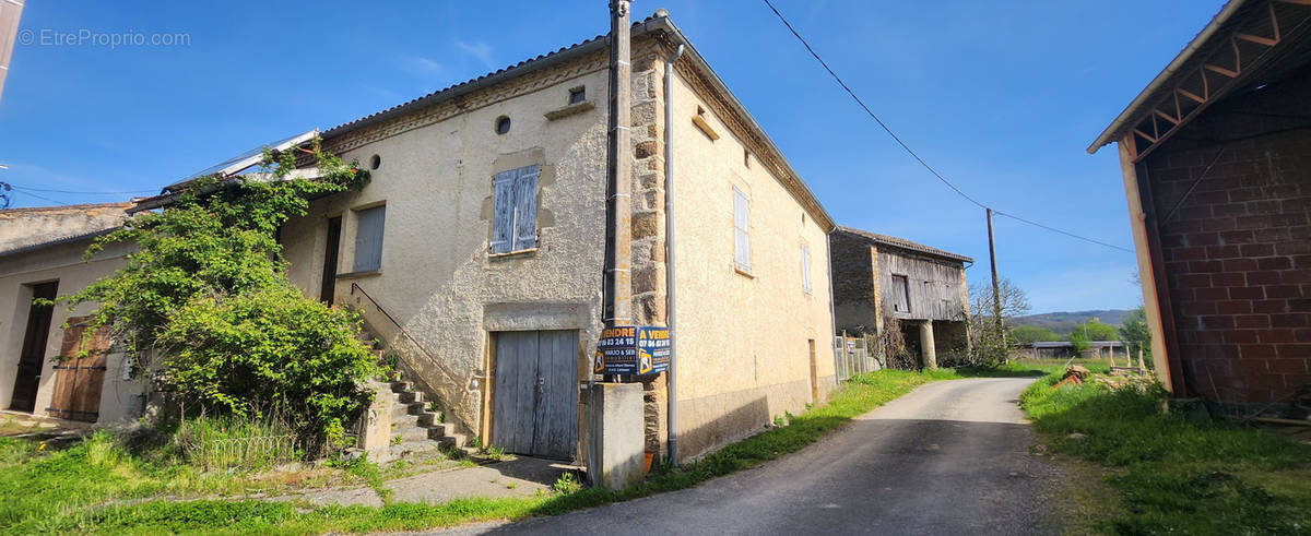 Maison à LE RIOLS