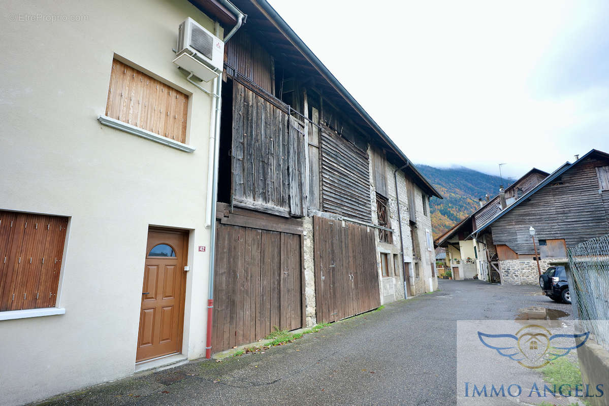 Appartement à FAVERGES