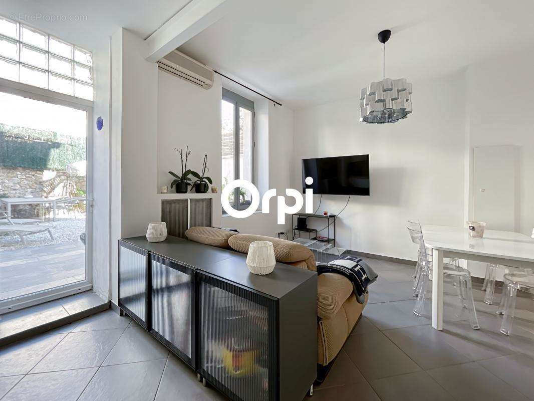 Appartement à MARSEILLE-10E