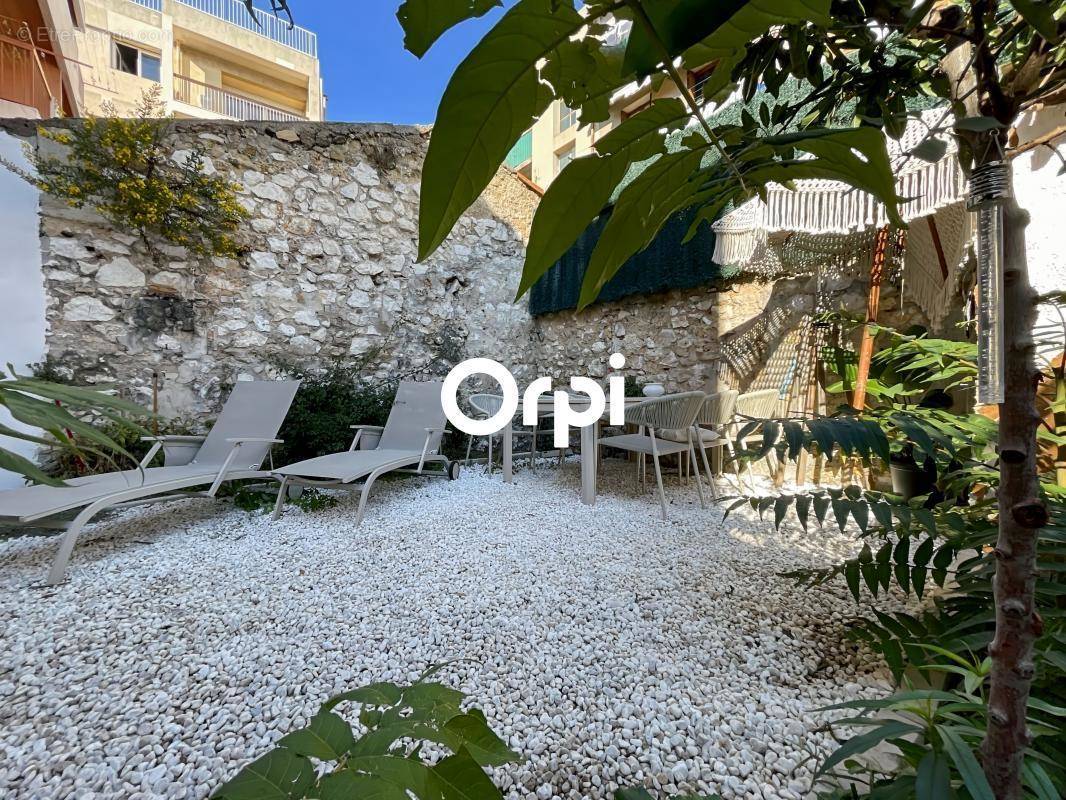 Appartement à MARSEILLE-10E