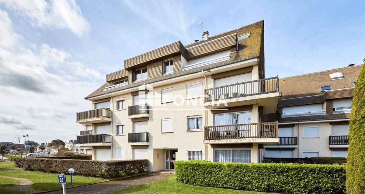 Appartement à COURSEULLES-SUR-MER