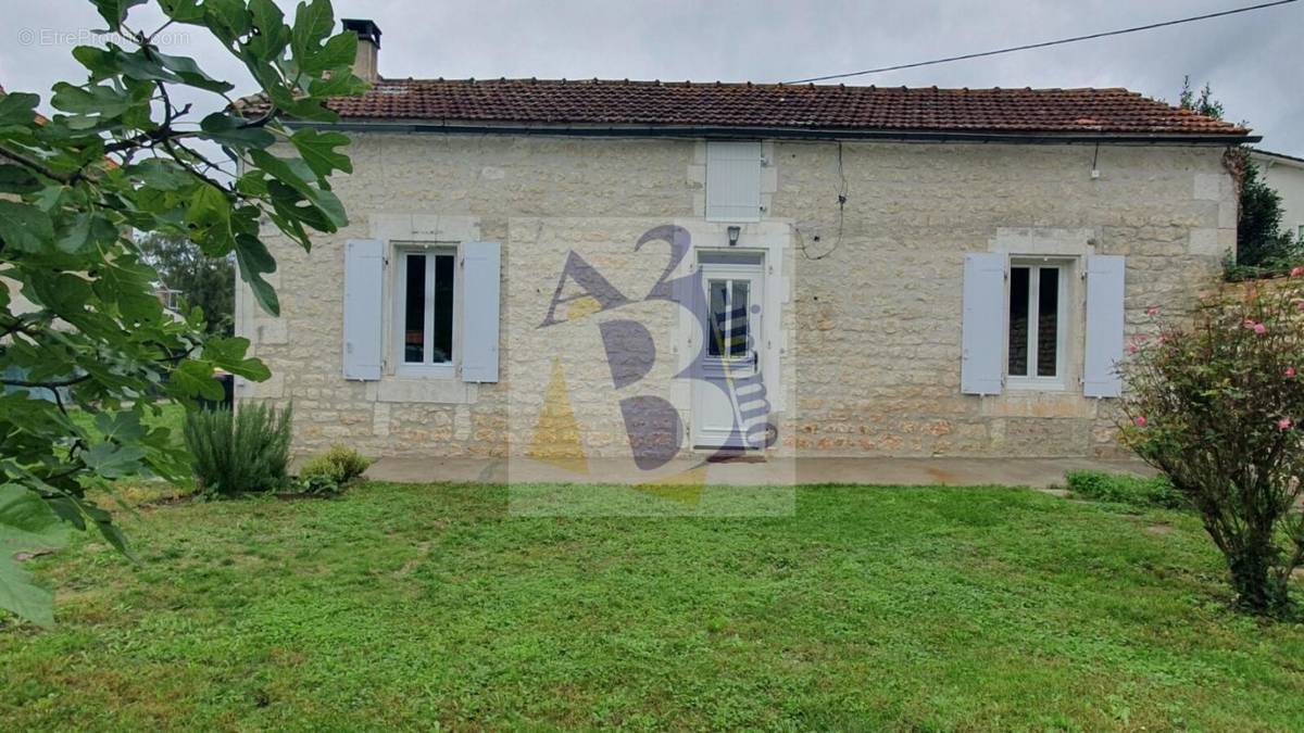 Maison à ANGOULEME