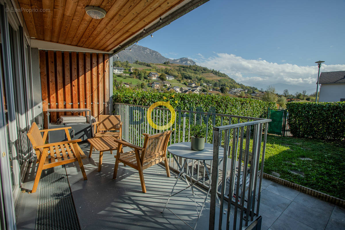 Appartement à SAINT-JEOIRE-PRIEURE