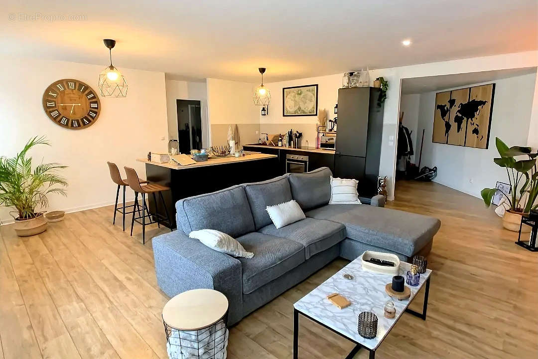 Appartement à CONGIS-SUR-THEROUANNE