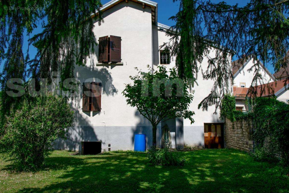 Maison à FAVERNEY