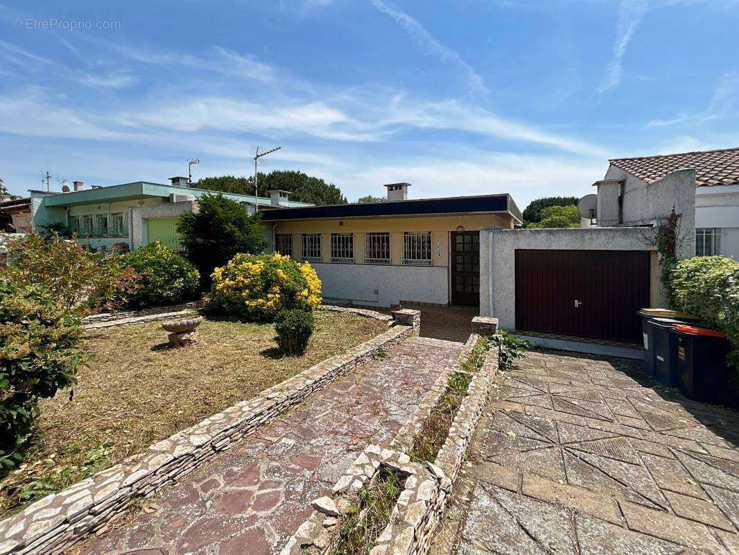 Maison à BEZIERS