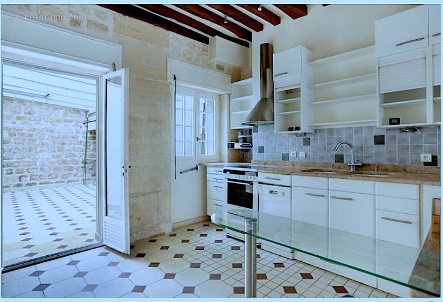 Appartement à PARIS-5E