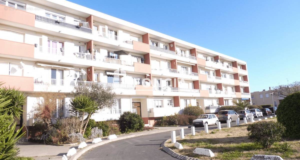 Appartement à LUNEL