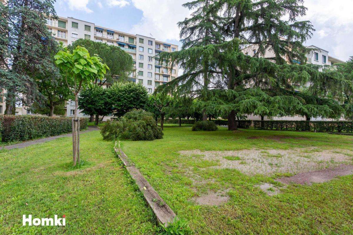 Appartement à NIMES