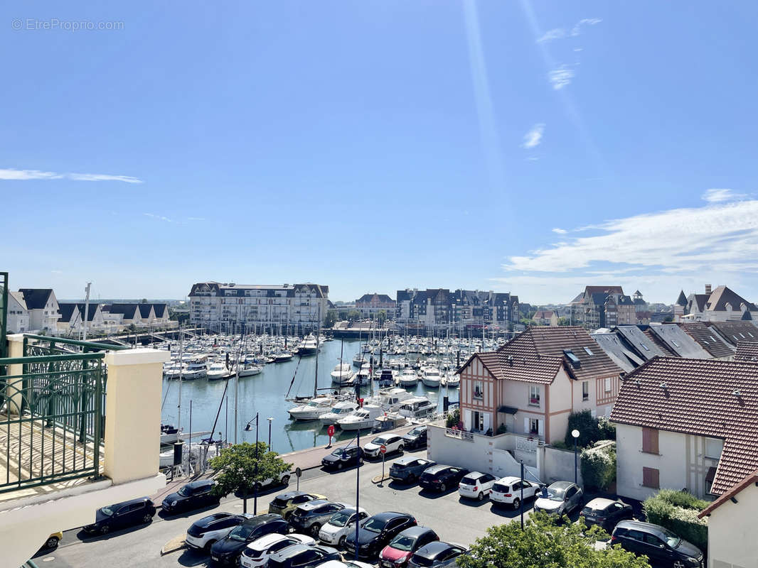 Appartement à DIVES-SUR-MER