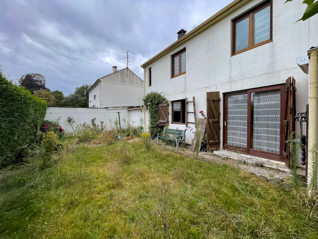 Maison à SAINT-AMAND-LES-EAUX