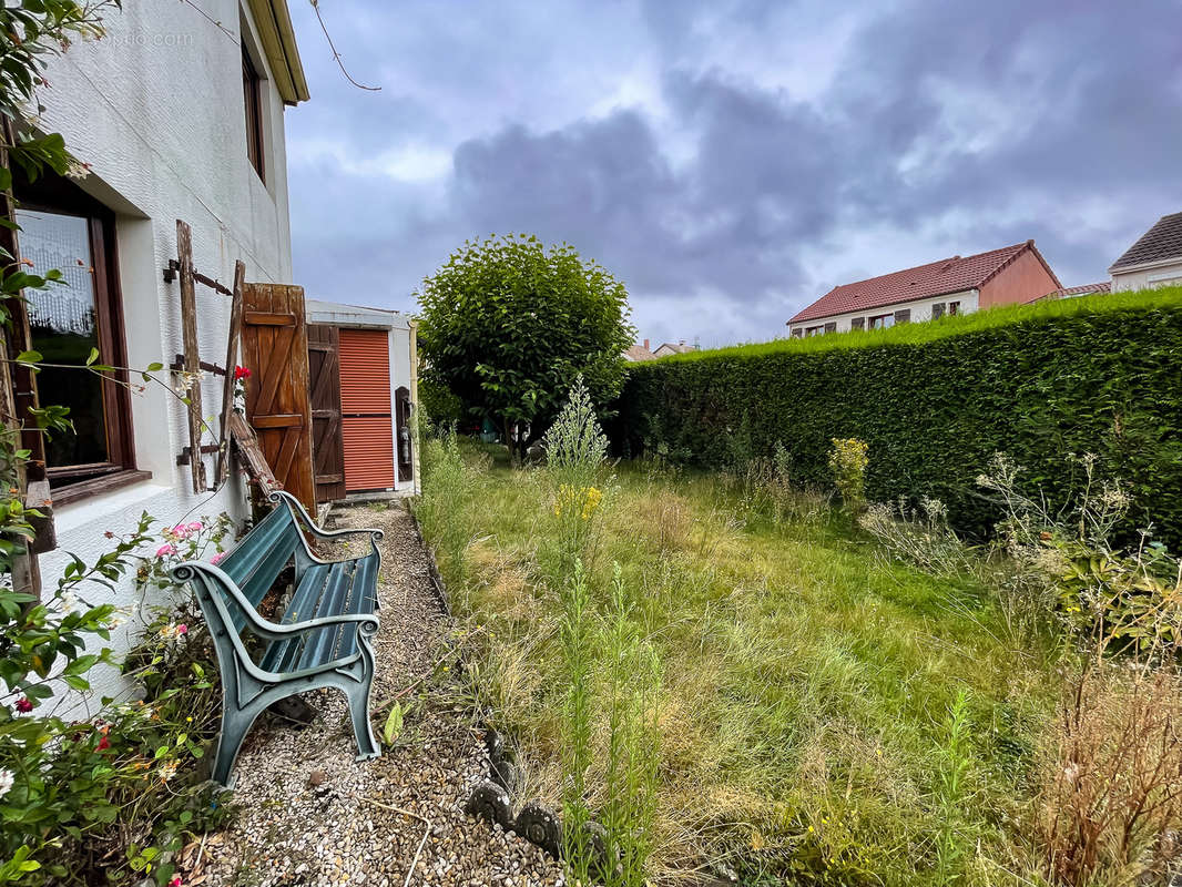 Maison à SAINT-AMAND-LES-EAUX