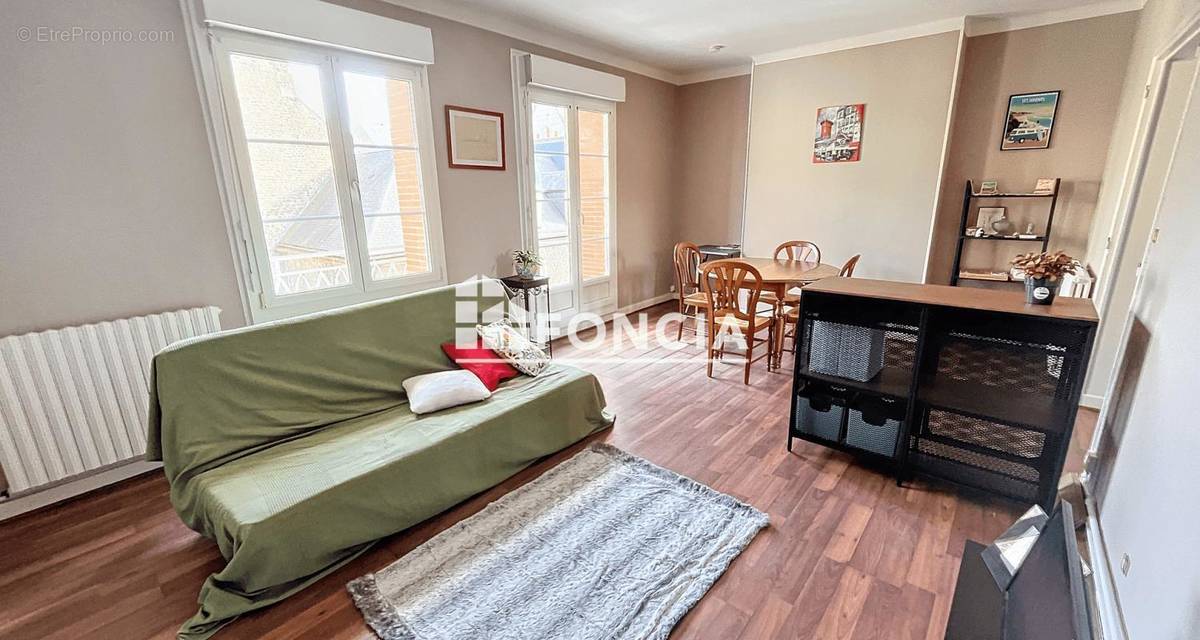 Appartement à FLERS