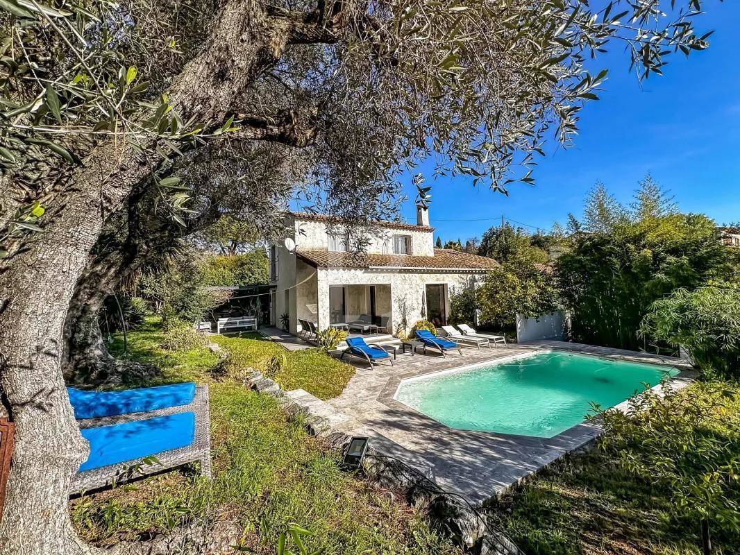 Maison à MOUGINS