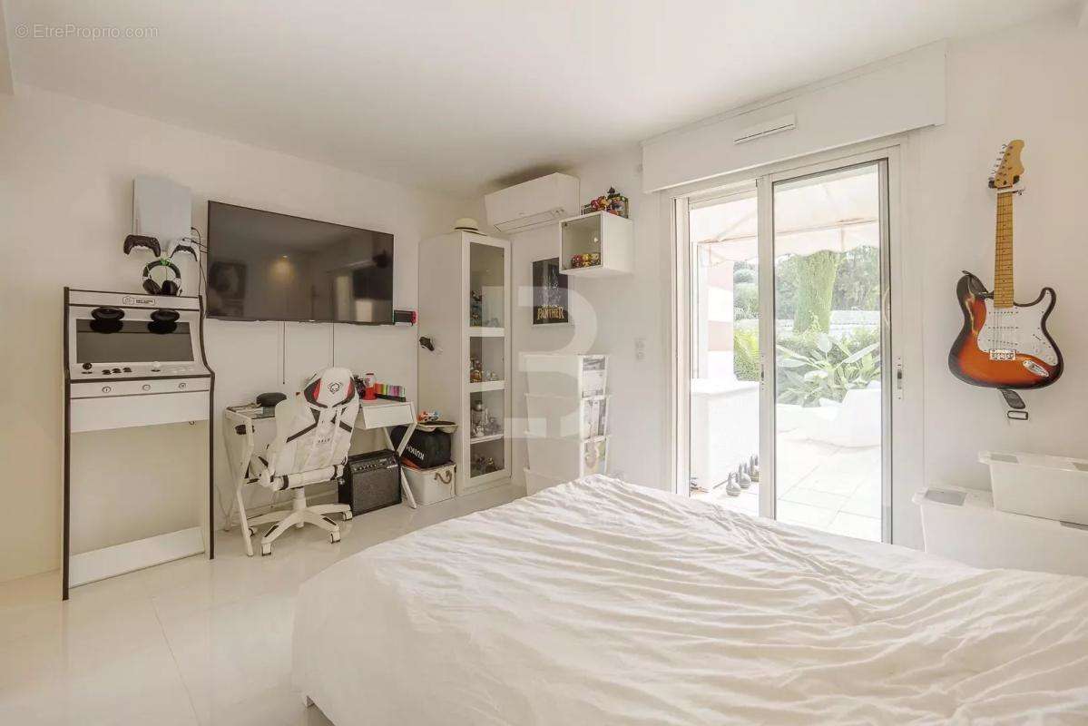 Appartement à MOUGINS