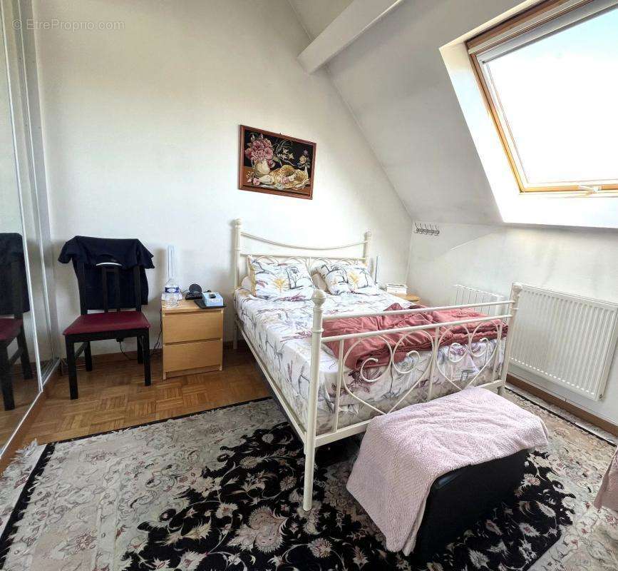 Appartement à NANTERRE