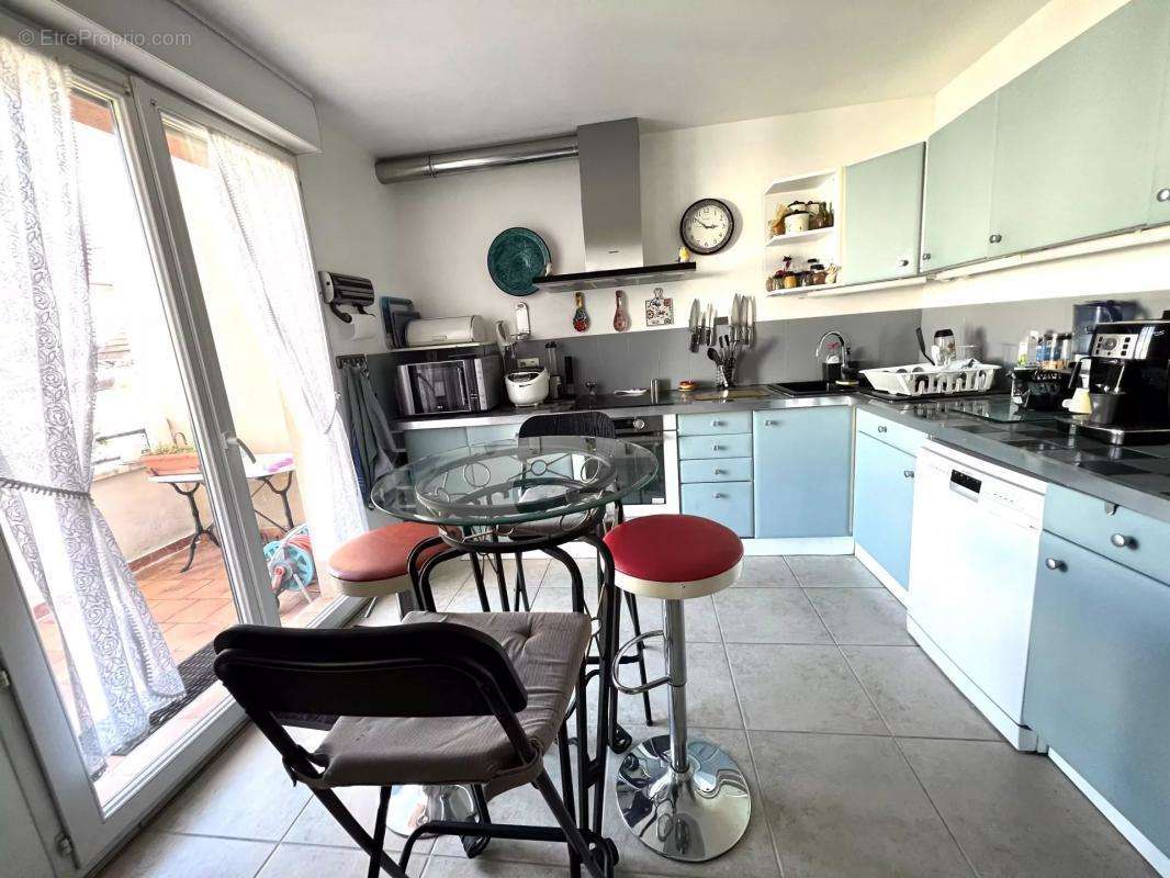 Appartement à NANTERRE