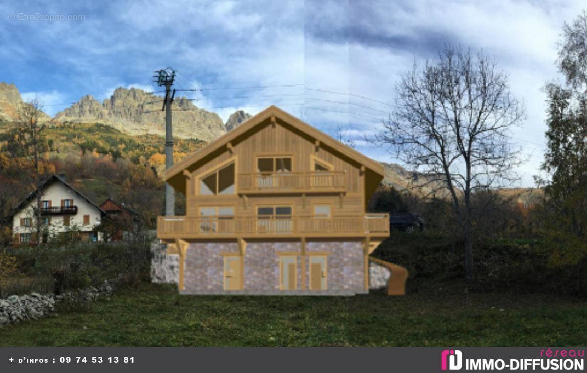 Terrain à VAUJANY