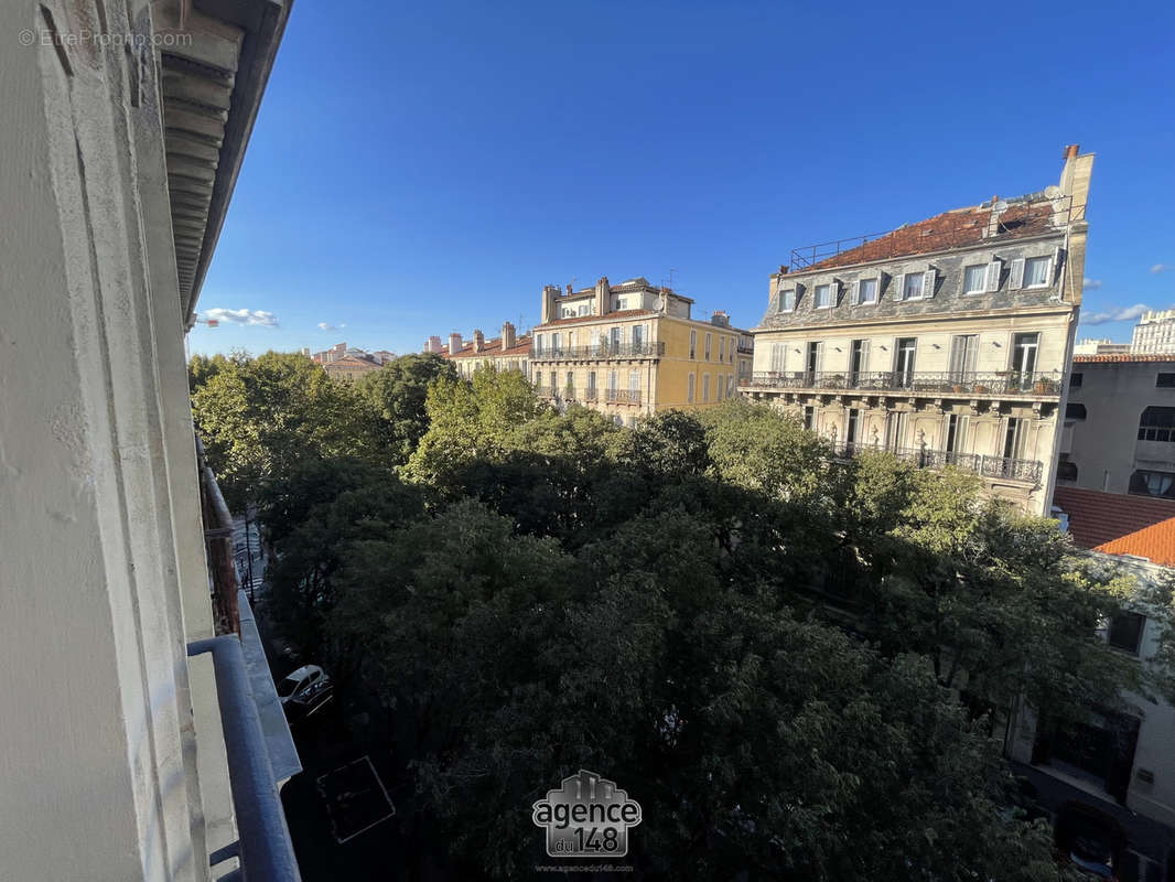 Appartement à MARSEILLE-2E