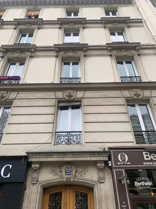 Appartement à PARIS-7E