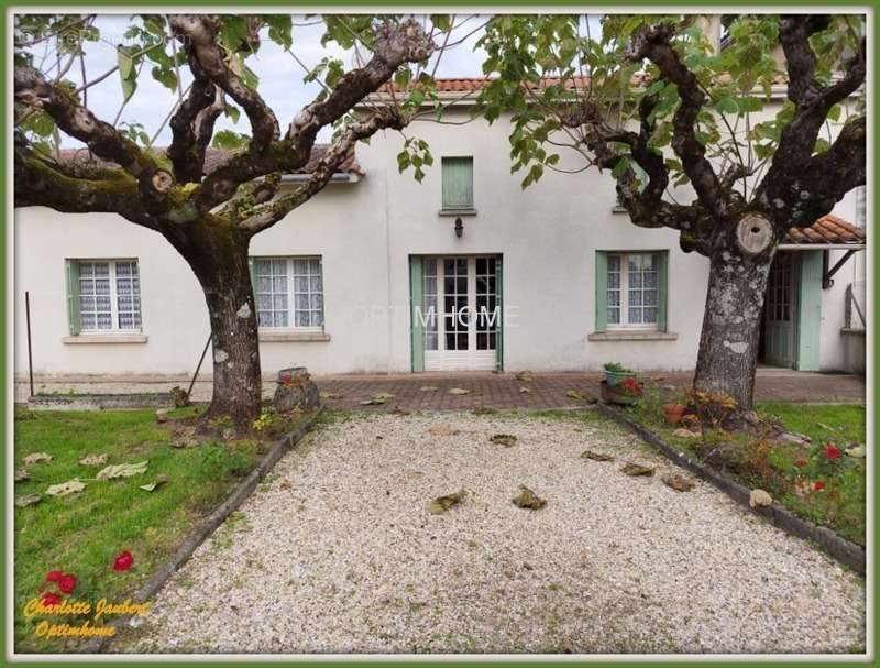 Maison à CHALAIS