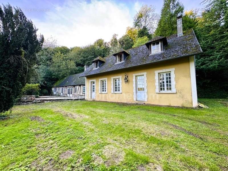 Maison à BERNAY