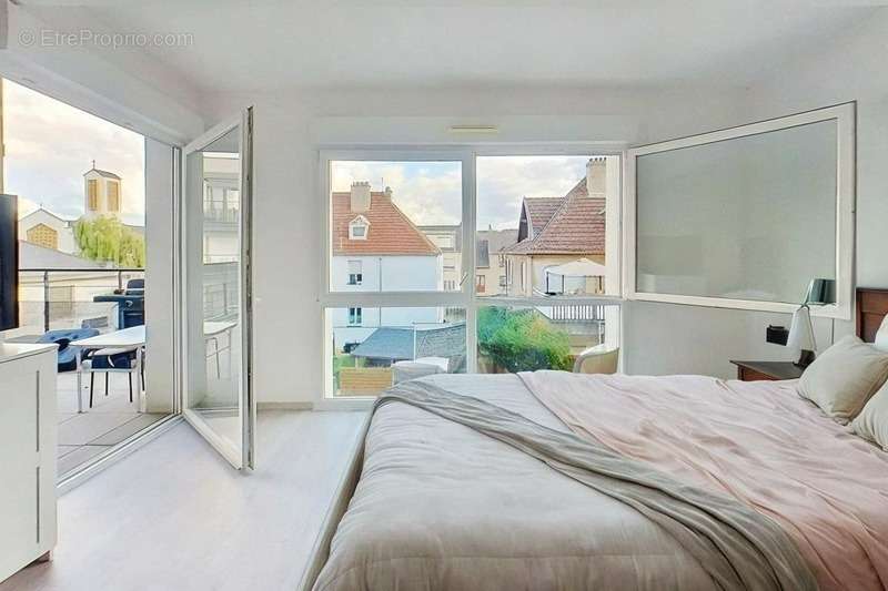 Appartement à AMNEVILLE